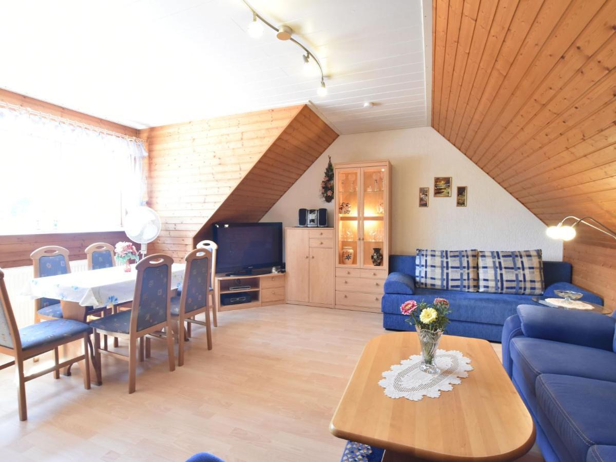 Spacious Holiday Home In Krusenhagen With Garden Екстериор снимка