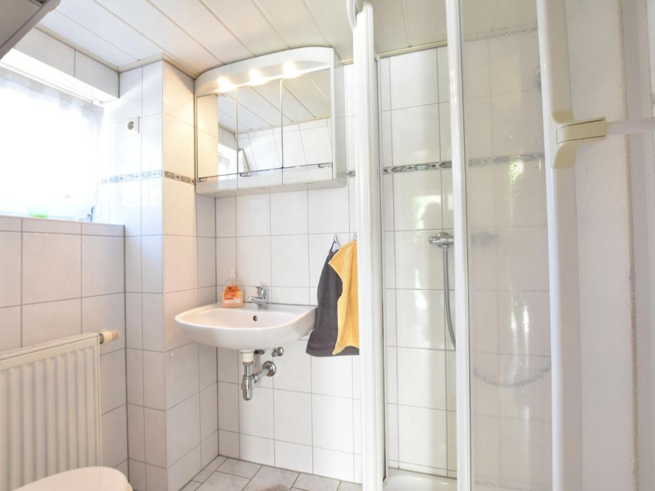 Spacious Holiday Home In Krusenhagen With Garden Екстериор снимка